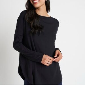 Kit and Ace Burrow Cashmere Blend Oversized Dolman Sleeve Top in Black, size 4